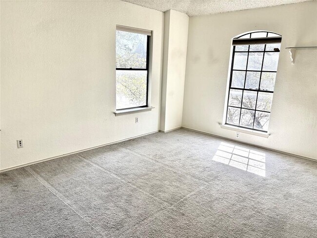 Building Photo - 2707 Buckeye Trail