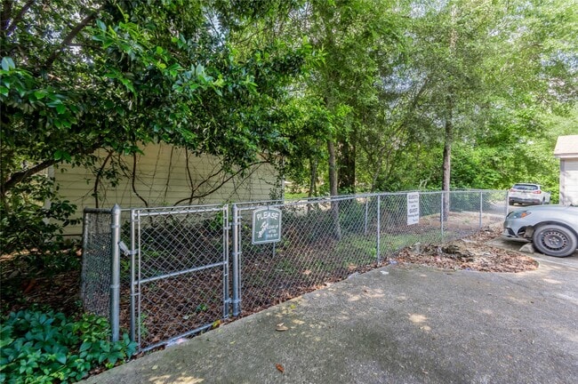 Building Photo - 1228 Ave O