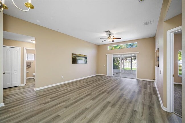 Building Photo - 12915 Early Run Ln