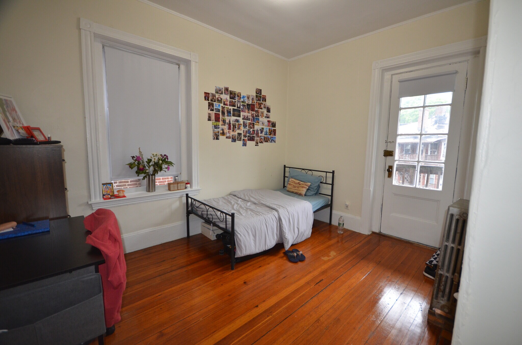 Building Photo - 1566 Beacon St