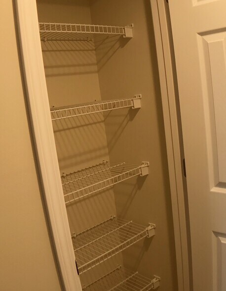 Building Photo - 3027 Abby Way