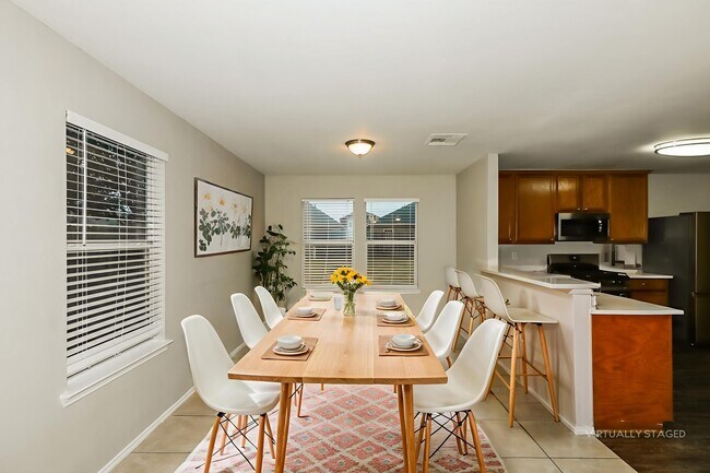 Building Photo - 3643 Bridgebluff Ln