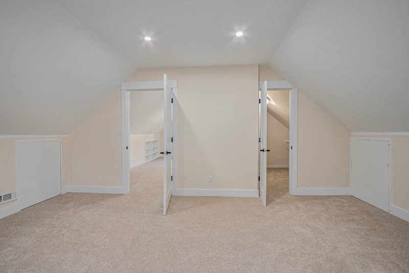 Building Photo - 506 W Morgan Ave