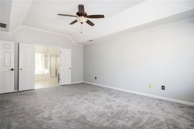 Building Photo - 1427 Fenwick Dr