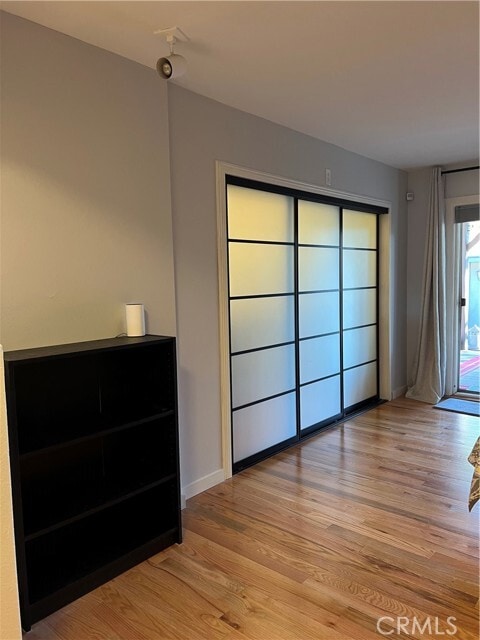 Building Photo - 2244 Royal Oaks Dr