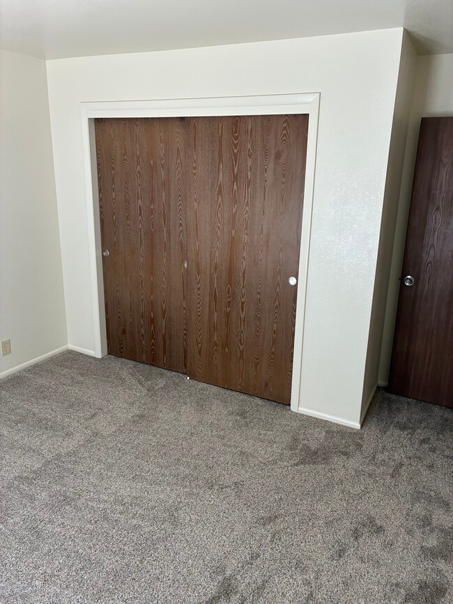 Building Photo - 2617 W 1400 S