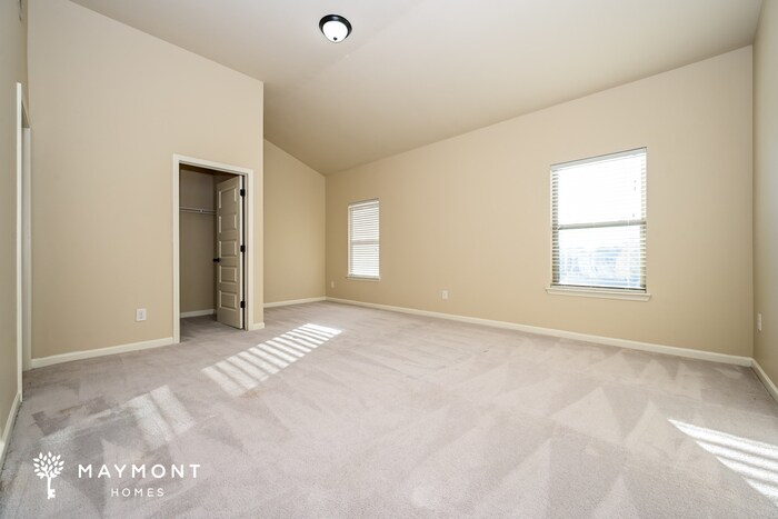 Building Photo - 1001 Donegal Dr