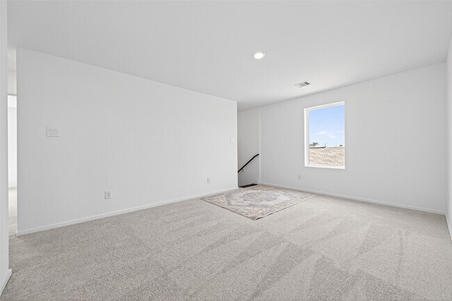 Building Photo - 6273 Alder Crk Dr