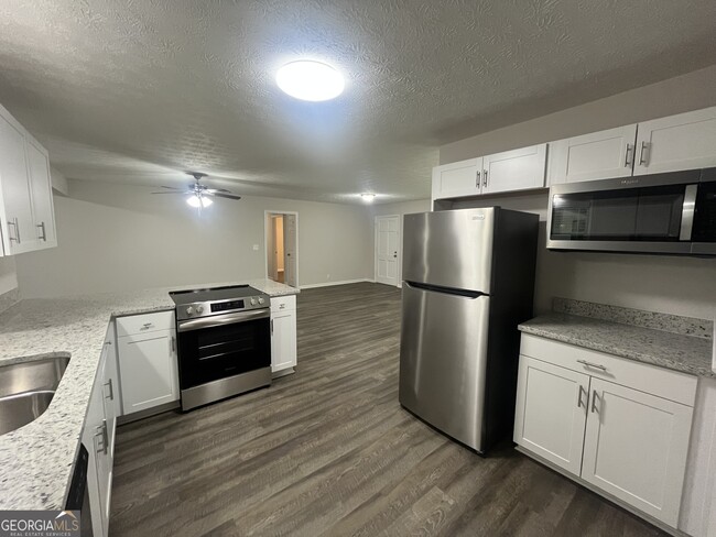 Building Photo - 4301 Allgood Way