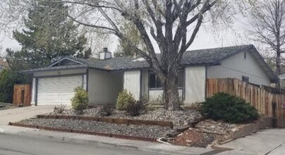 Building Photo - 2085 Severn Dr