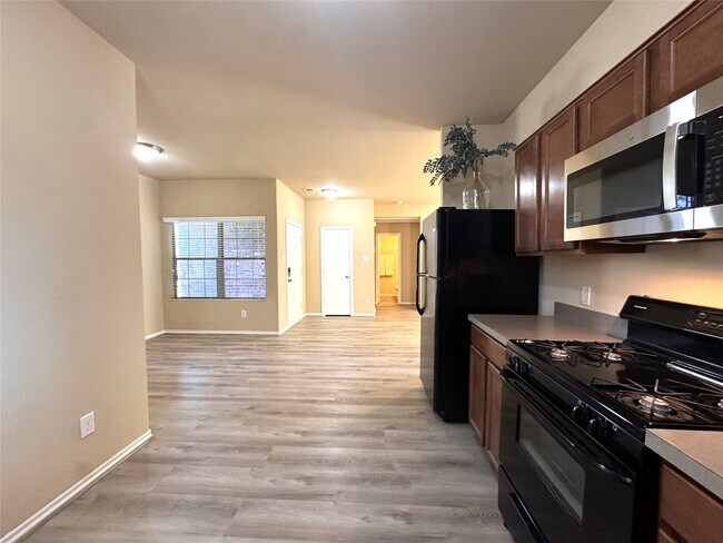 Building Photo - 822 Katydid Ct