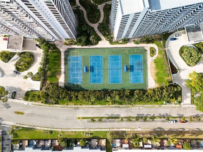 Building Photo - 600 Three Islands Boulevard