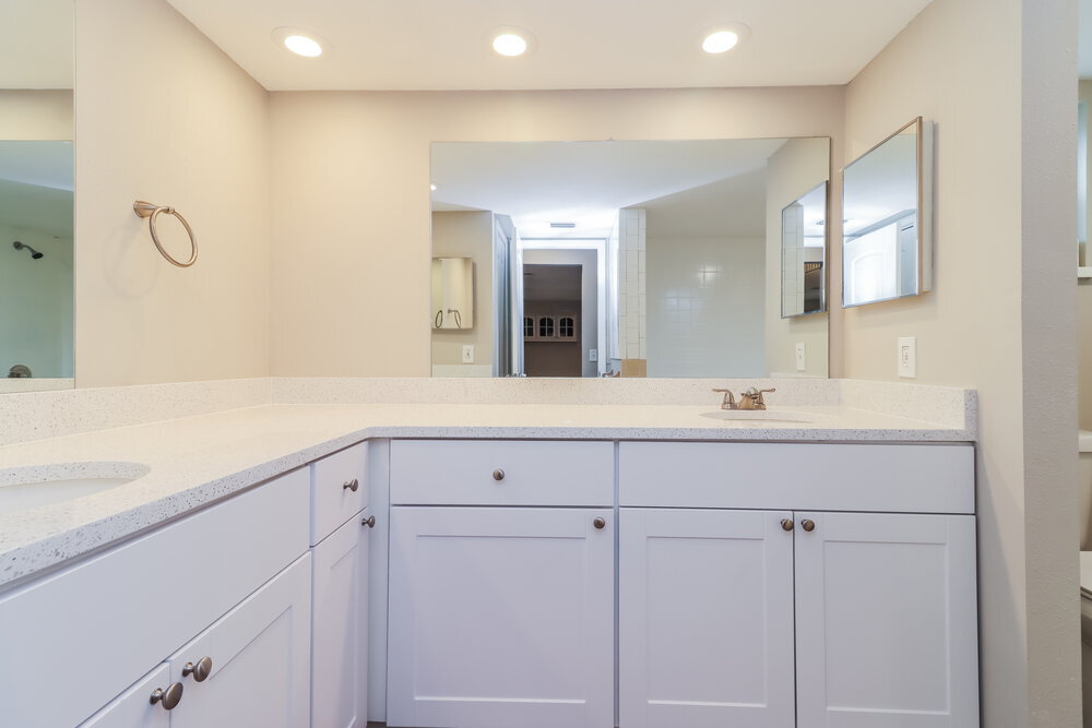 Building Photo - 12909 Walnut Tree Ln