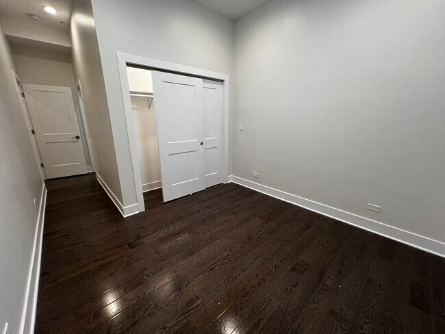 Building Photo - 4819 Main St