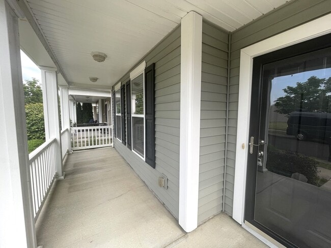 Building Photo - 5597 Lantos Rd