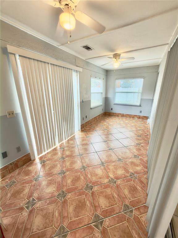 Building Photo - 2951 Smithfield Dr