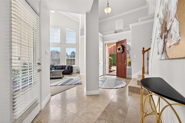 Building Photo - 4440 Jardin St