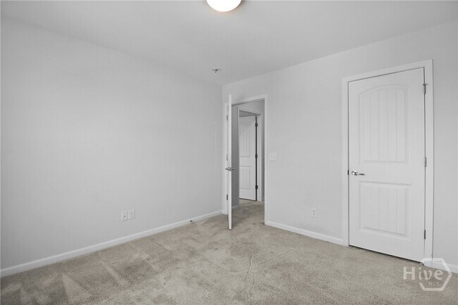 Building Photo - 106 Brookline Dr