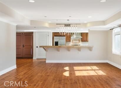 Building Photo - 10390 La Grange Ave