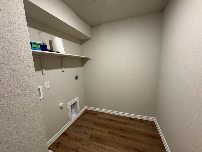 Building Photo - 55" TV included Brand New Home in Belton I...