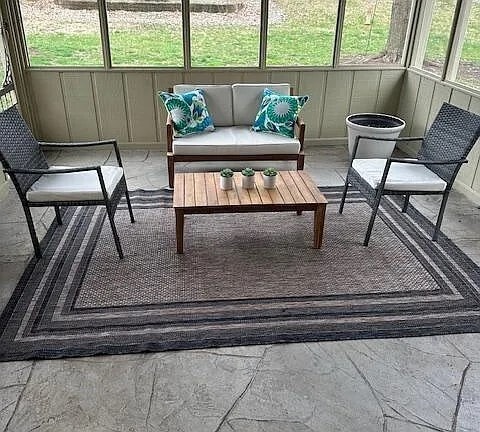 Building Photo - 106 Carey Ln