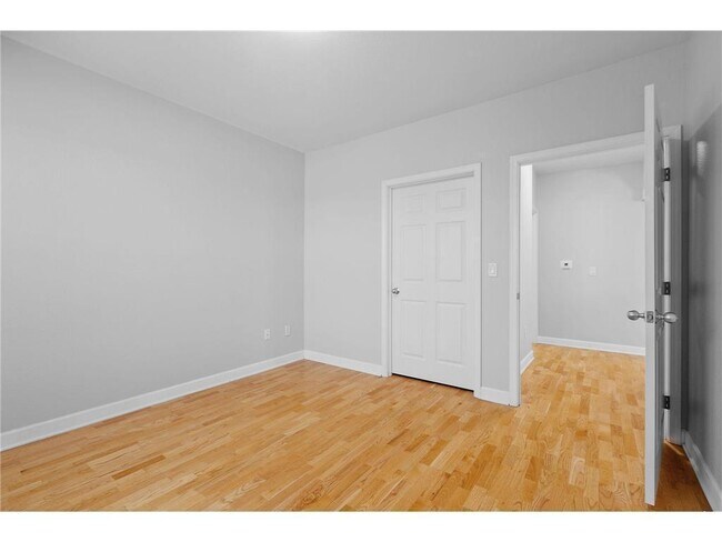 Building Photo - 1155 Ford Rd