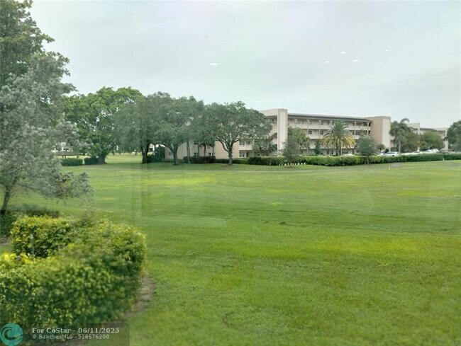 Building Photo - 3402 Bimini Ln