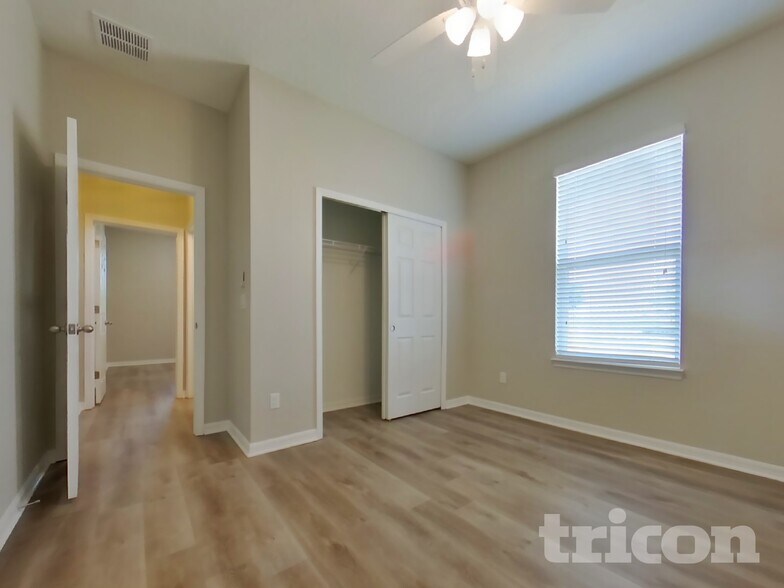 Building Photo - 37124 Scenic Ridge Dr