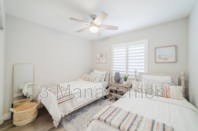 Building Photo - 7528 Navigator Cir