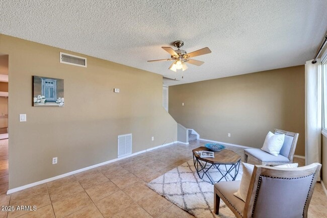 Building Photo - 6829 E Osborn Rd