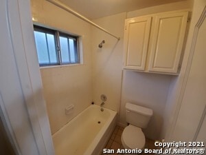 Building Photo - 2501 Cedar Ln