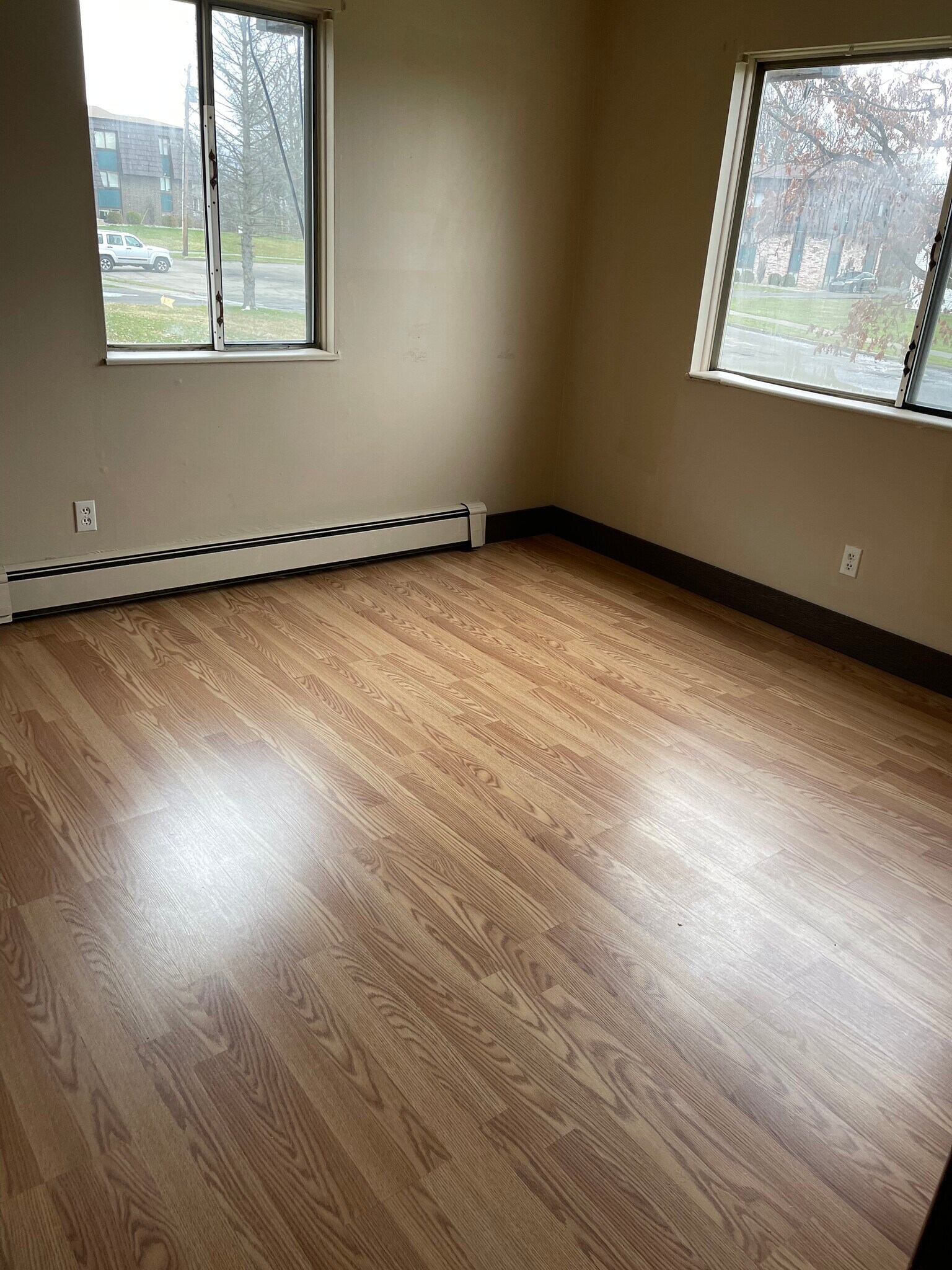 Building Photo - 735 Mauro Cir SE