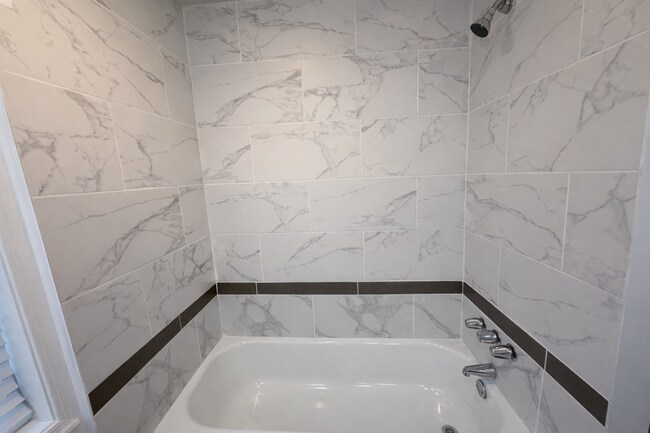 Building Photo - 2 Bedroom Single Family Home w/ Private Fenced Yard | Point Breeze