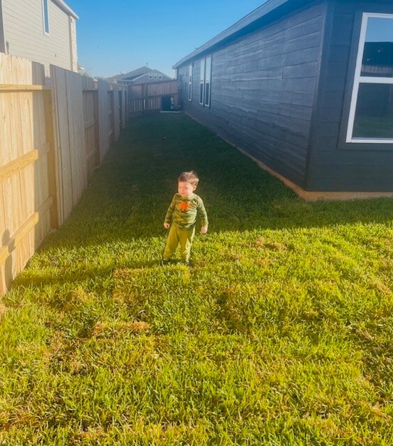 Building Photo - 320 Bush Mdw Ln