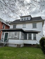 Building Photo - 1140 Plymouth Ave S