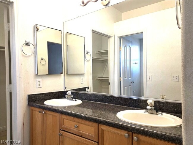 Building Photo - 9105 Sparkling Star St