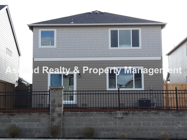 Building Photo - Open Floor Plan 3 Bed Craftsman in Bethany...