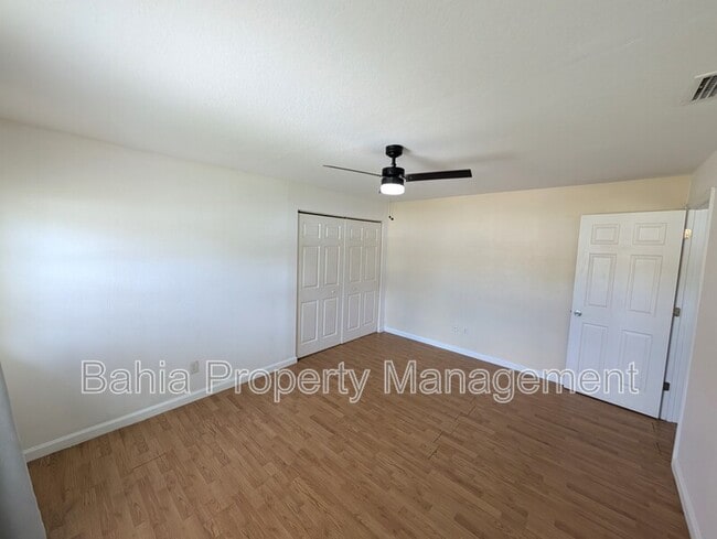 Building Photo - 1002 Kirkland Dr