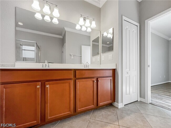 Building Photo - 9332 Via San Giovani St