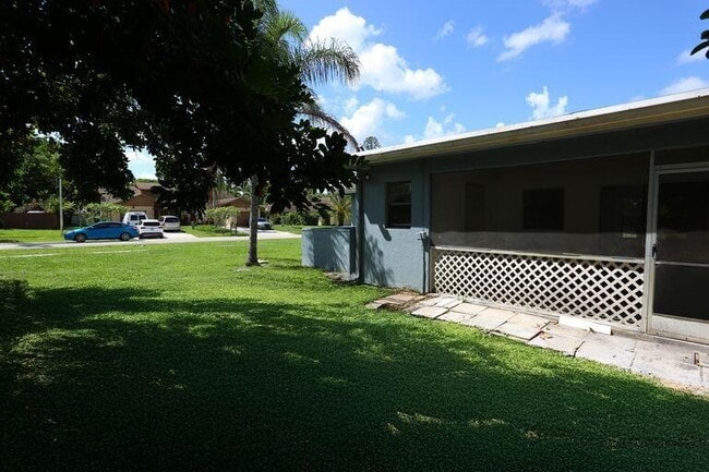 Building Photo - 787 Lantern Tree Ln