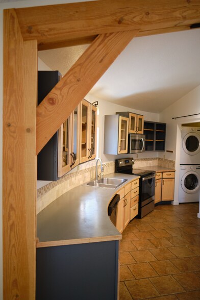 Building Photo - 2908 Black Fox Run Ln