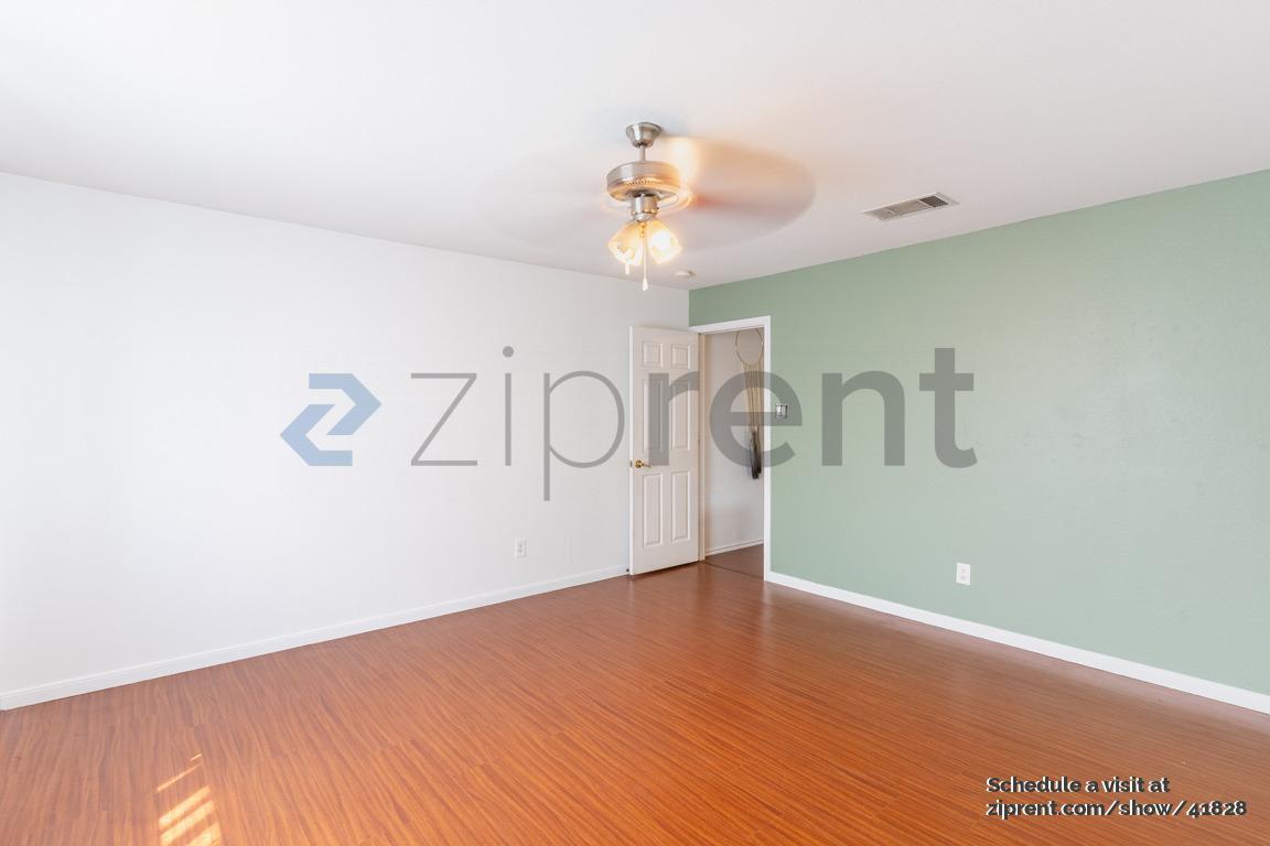 Building Photo - 1705 Anise Dr