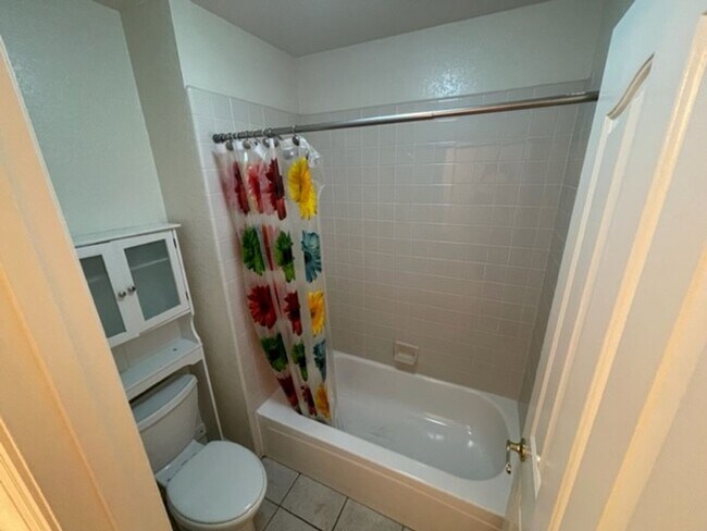 Building Photo - Rocklin four bedroom