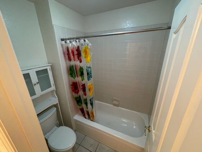 Building Photo - Rocklin four bedroom. single level home wi...