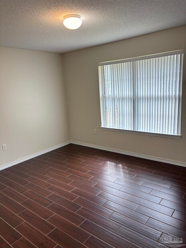 Building Photo - 5687 Sweet Birch Ln