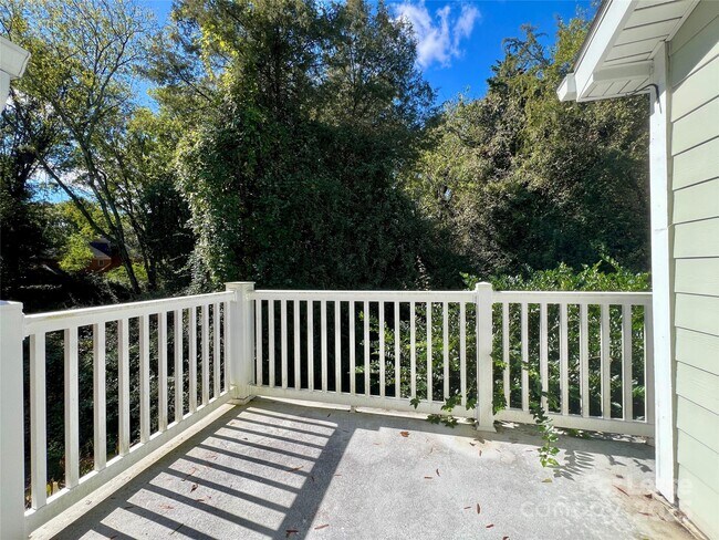 Building Photo - 9476 S Vicksburg Park Ct