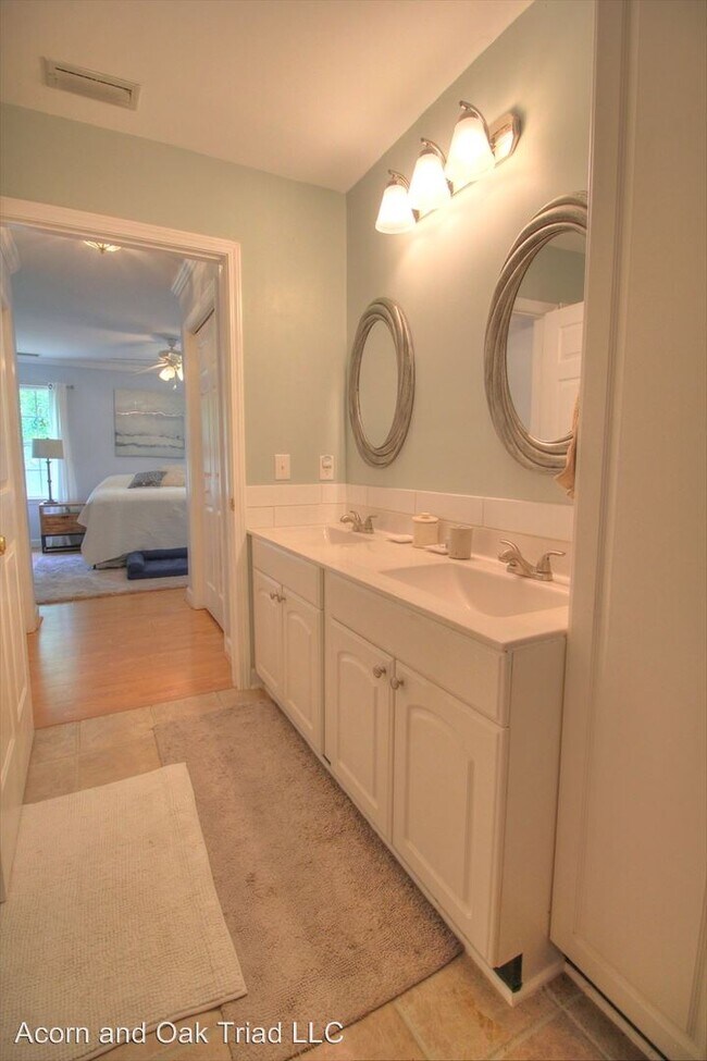 Building Photo - 3 br, 2 bath House - 105 Bradford Lake Ct