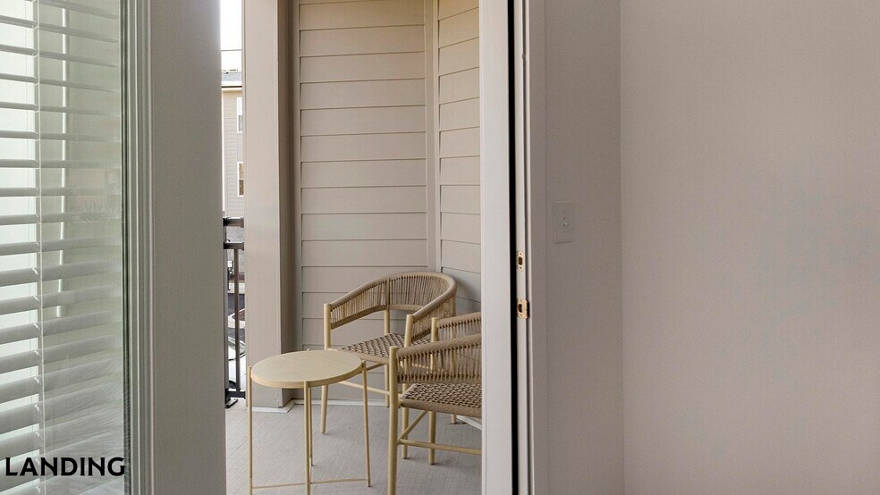 Building Photo - 2110 Birkhall St