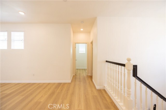 Building Photo - 24153 Paseo del Rancho Dr