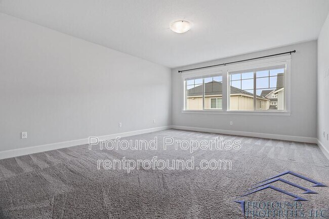 Building Photo - 17323 SW Kite Ln